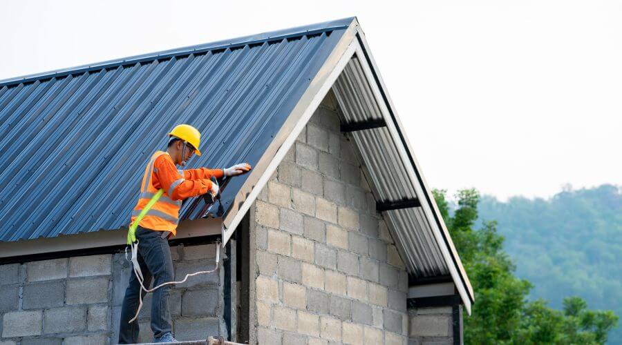 Expert Emergency Roof Repairs services in Jetson, KY